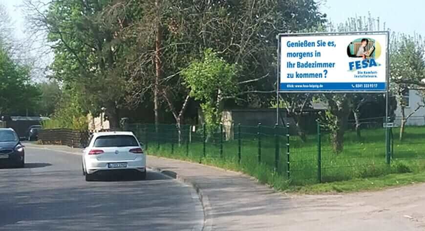 Unser Markenzeichen ist der kleine Junge im 60er-Jahre Bad, Zeitung lesend auf dem WC. Darum lassen wir auch beim Datenschutz ordentlich die Hosen runter.