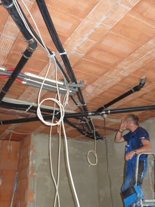 Ob Neubau, Ausbau oder Umbau – die Fachleute von FESA für Sanitärinstallationen, Heizungsinstallationen und Solarthermie machen gerne einen richtig guten Job.