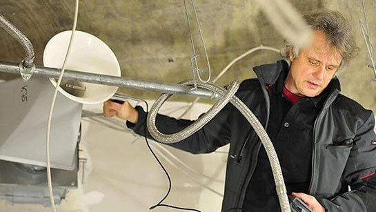 Sie brauchen eine wirkungsvollere Zu- und Abluftanlage? Rufen Sie uns an, Telefon 034297 149866.